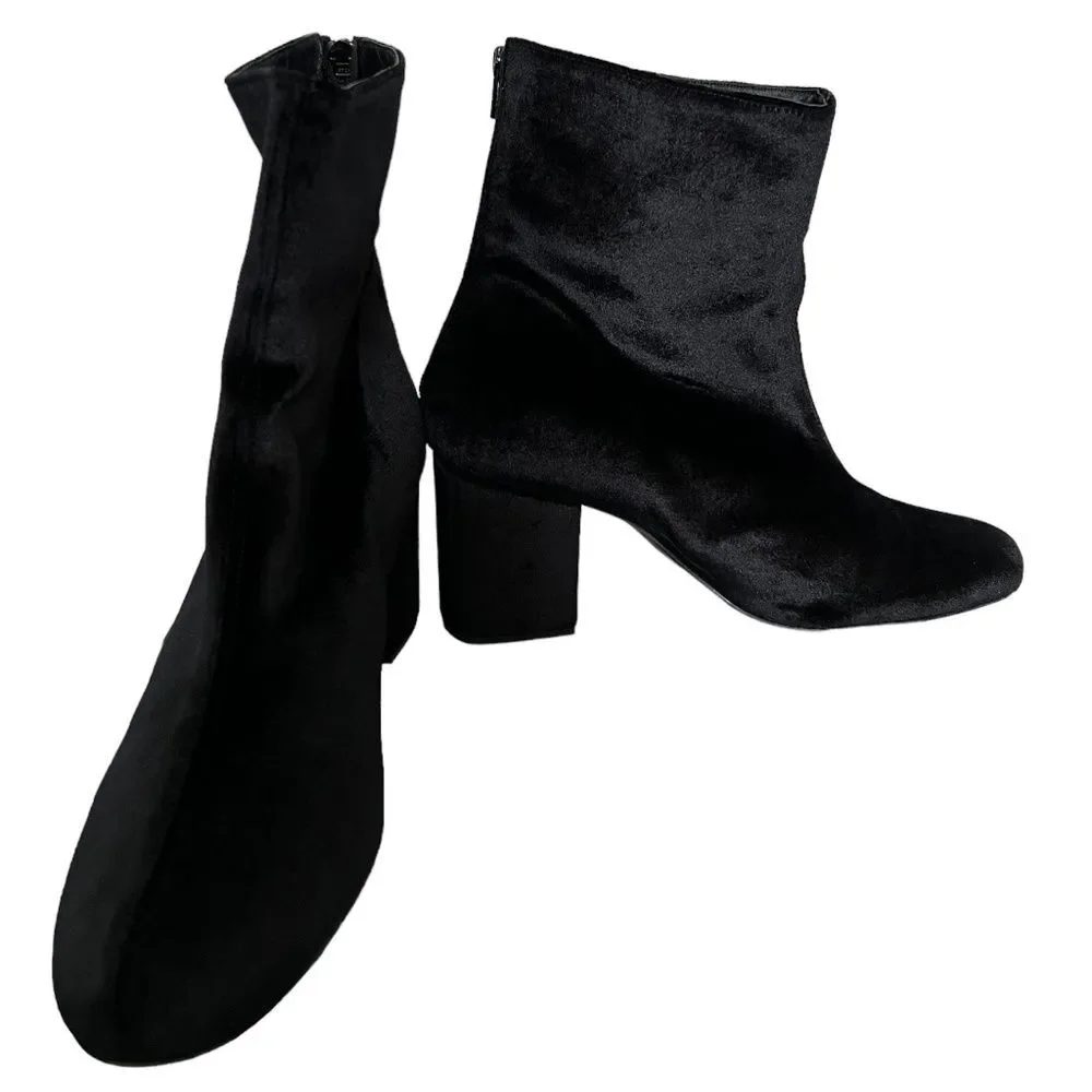 Free People Cecile Black Velvet Ankle Boots Size 11